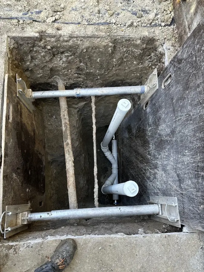 Experienced plumber completing Gas Line Repair work in Anoka